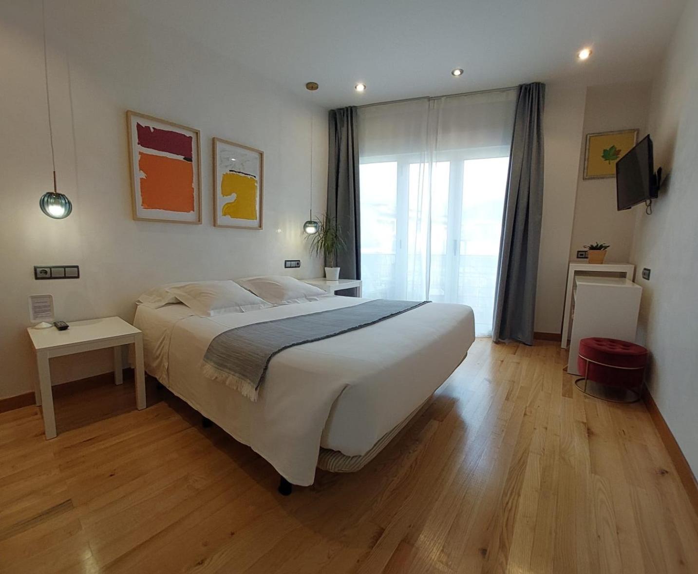 Hotel Nochendi Onís Zewnętrze zdjęcie