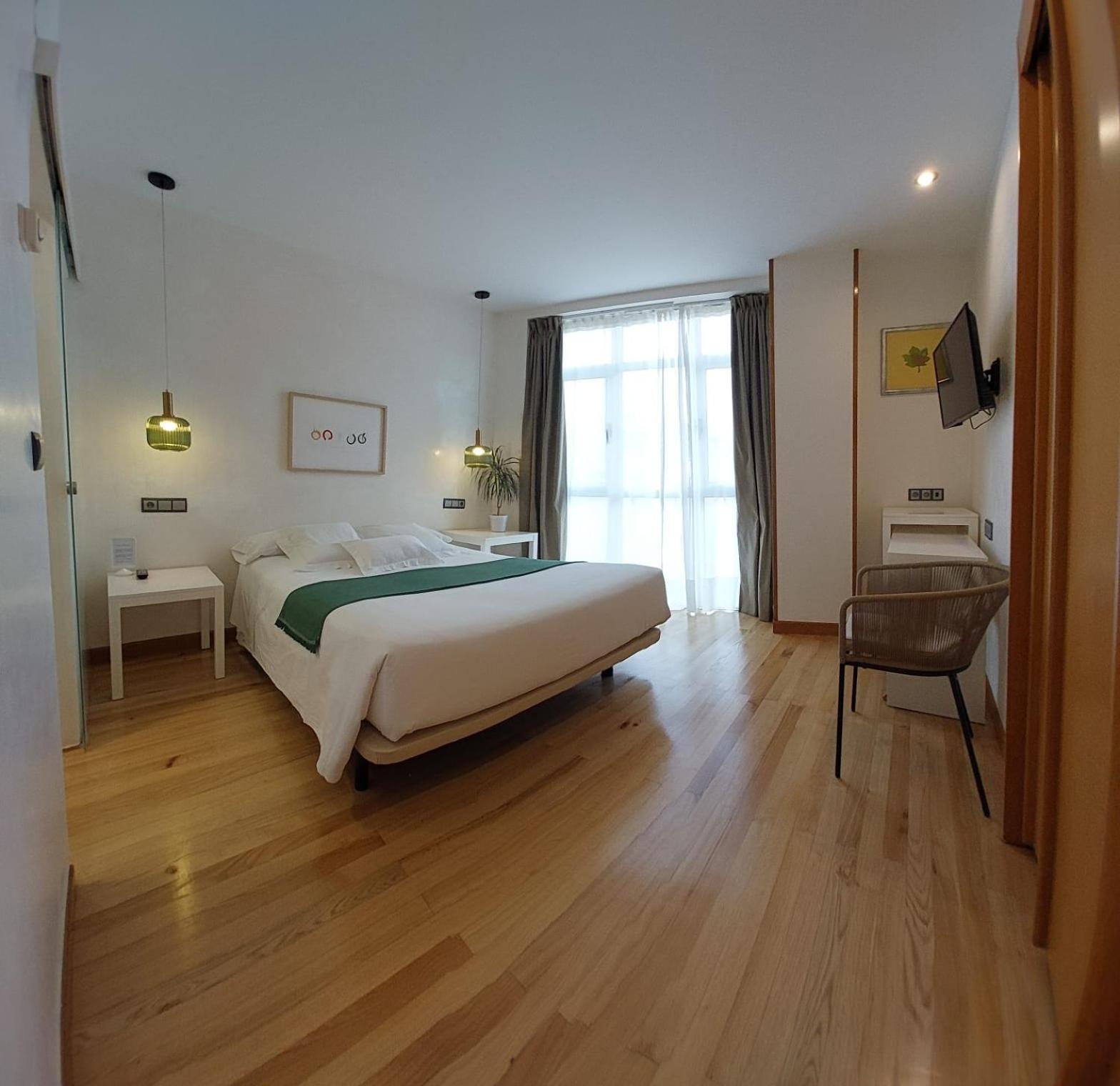 Hotel Nochendi Onís Zewnętrze zdjęcie