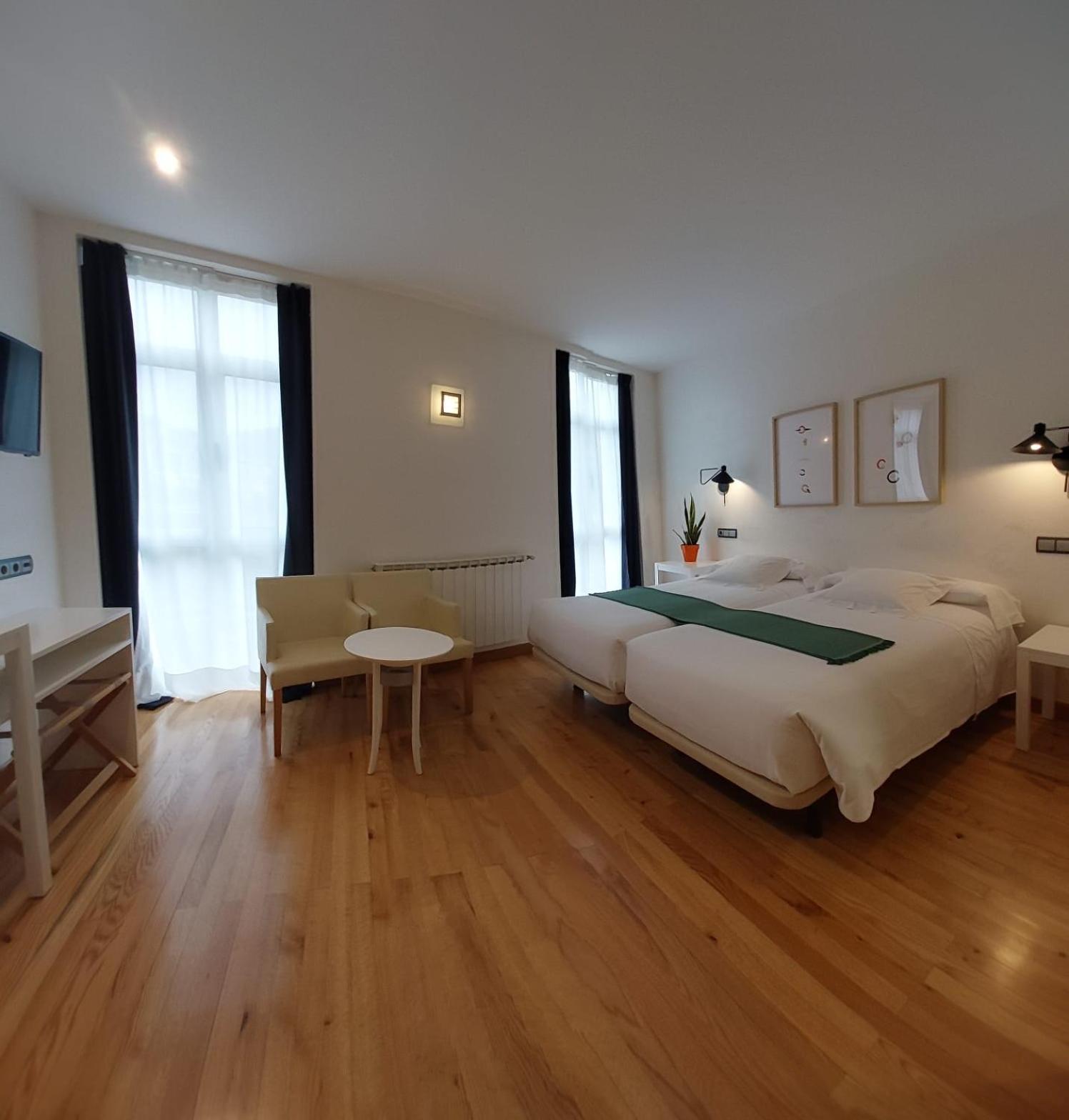 Hotel Nochendi Onís Zewnętrze zdjęcie