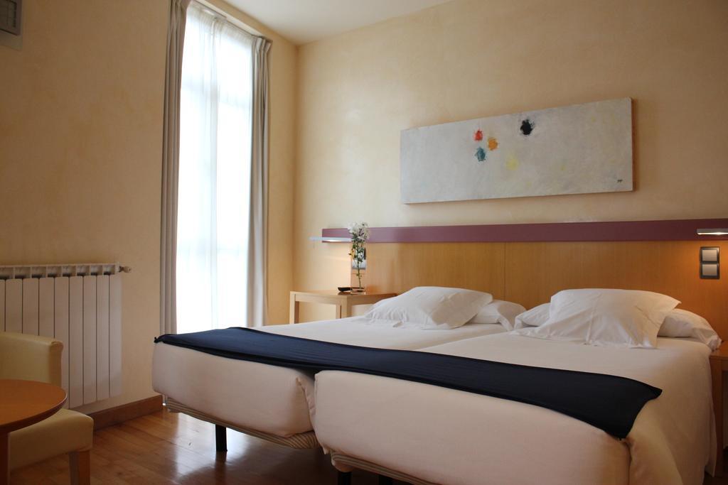 Hotel Nochendi Onís Zewnętrze zdjęcie