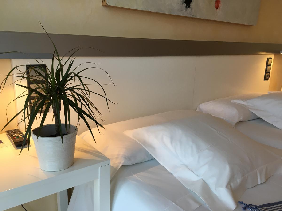 Hotel Nochendi Onís Zewnętrze zdjęcie