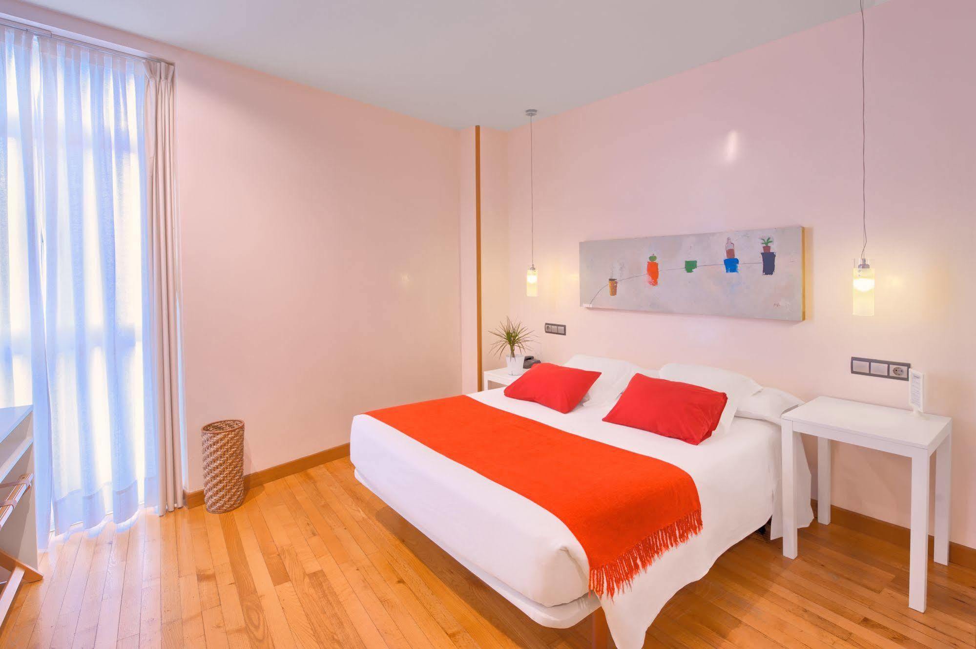 Hotel Nochendi Onís Zewnętrze zdjęcie